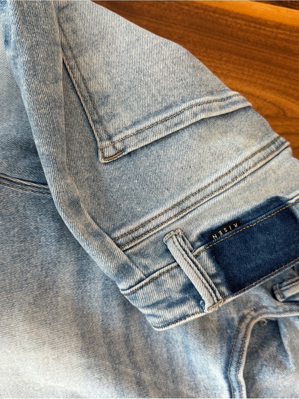 Women's Light Blue Barrel Leg Jeans - Picture 3 of 4